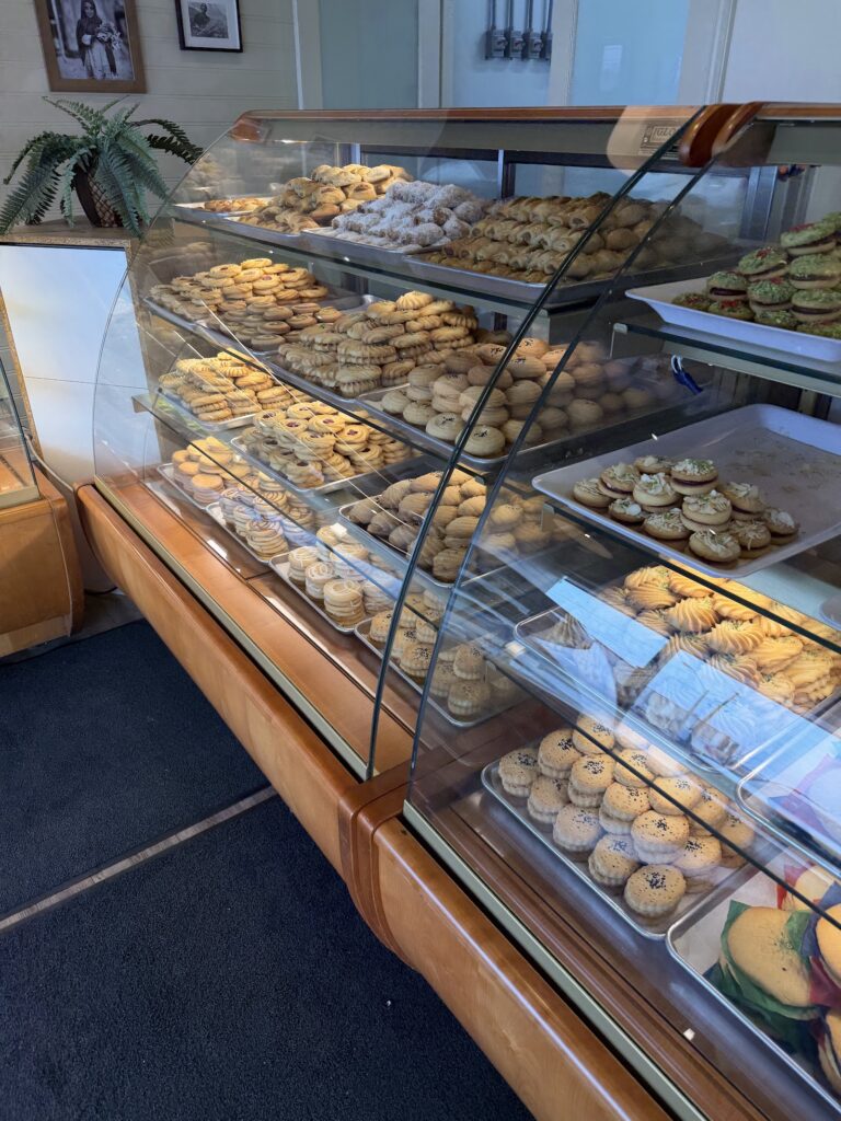 Basir Azizi Bakery - photo by Kira S via Google
