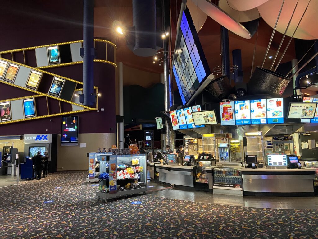 Cineplex Cinemas Mississauga Square One - photo by Manan Bajaj via Google