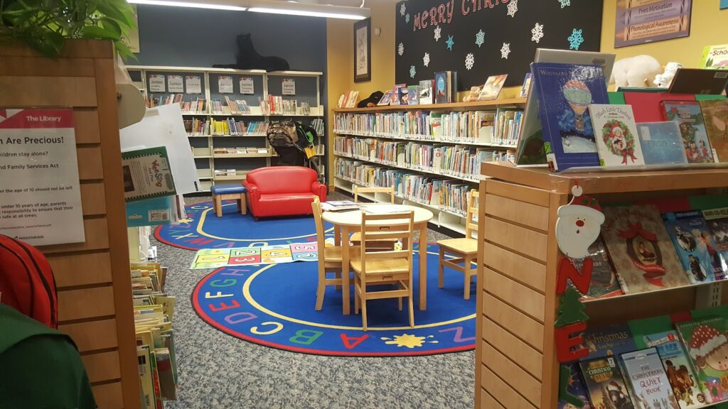 Clarkson Community Centre - photo by Mariela Bedoya via Google