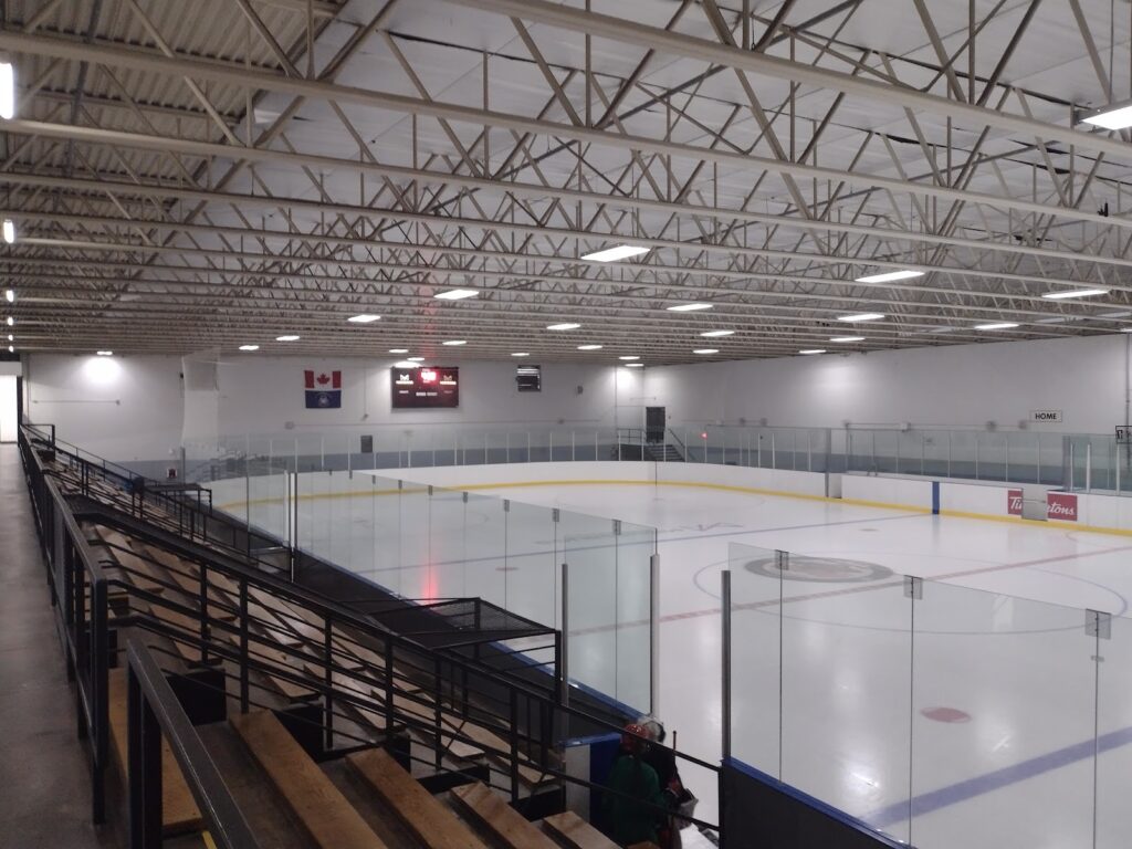 Clarkson Community Centre - photo by 紫光 via Google