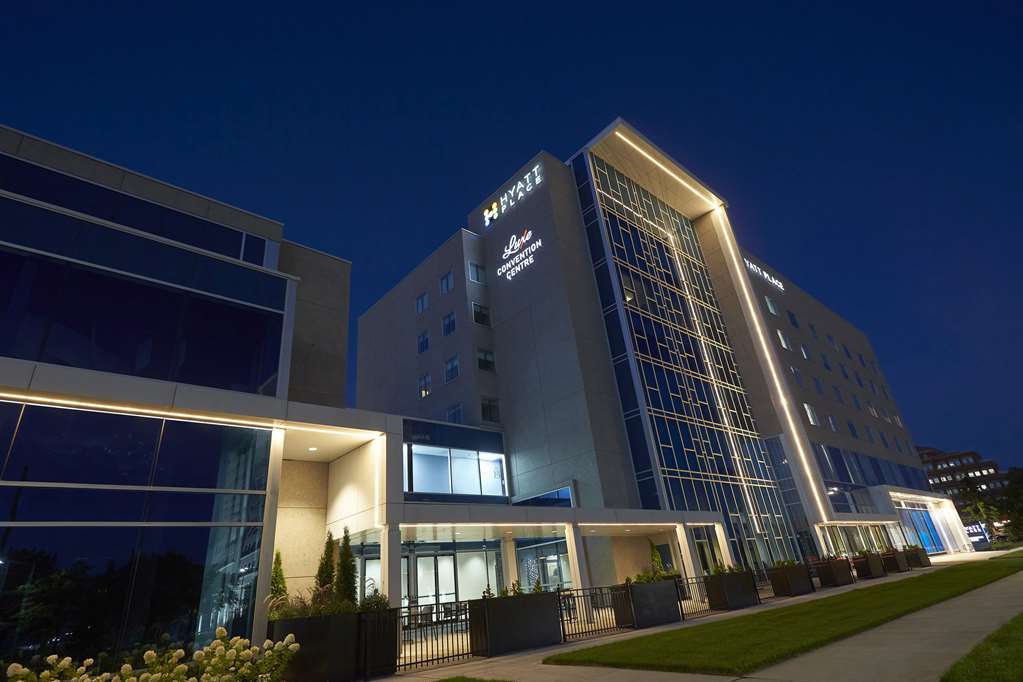 Hyatt Place Toronto/Mississauga Centre - photo by Hyatt Place Toronto/Mississauga Centre via Google
