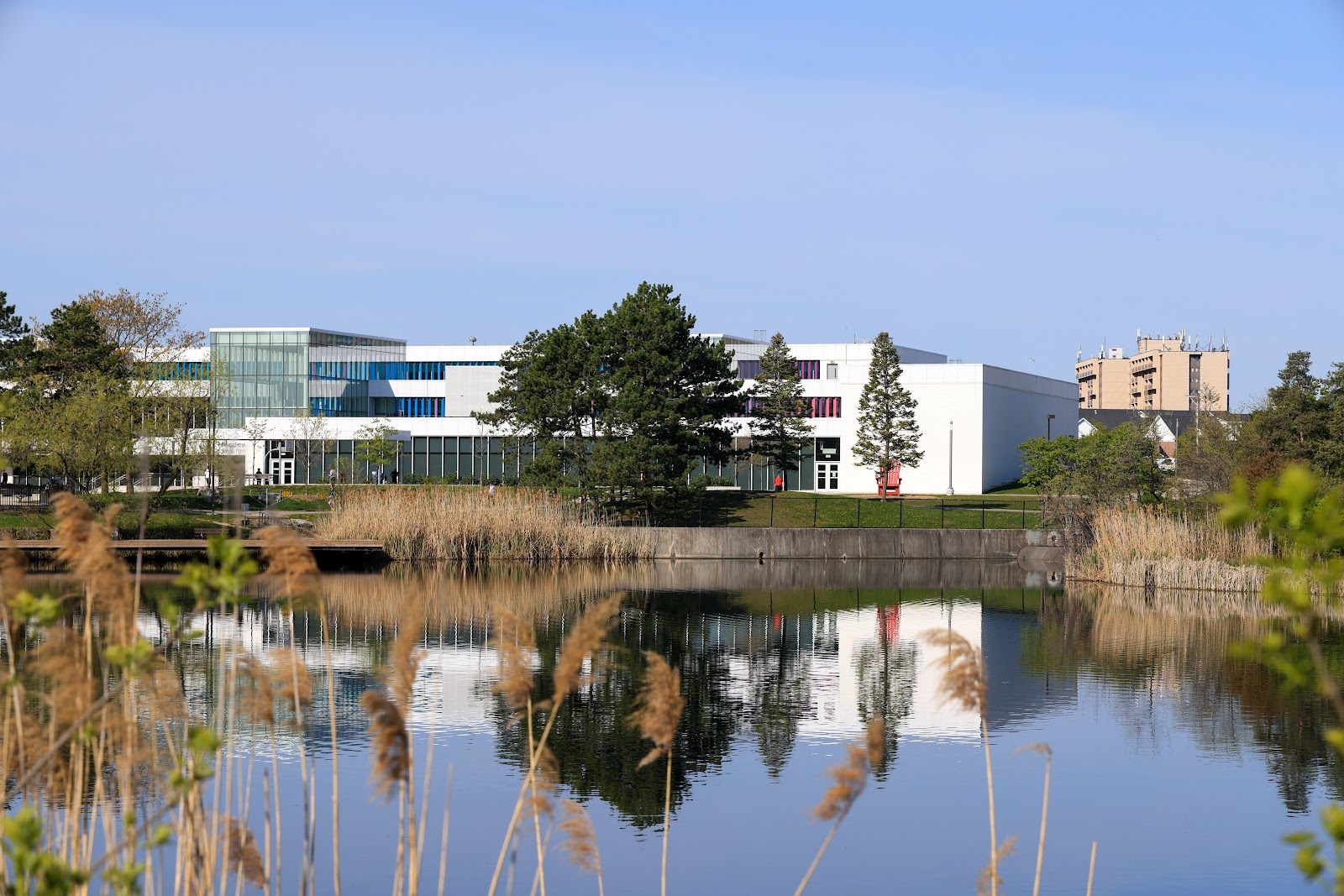 Meadowvale Community Centre - photo by Villagemayor via Google