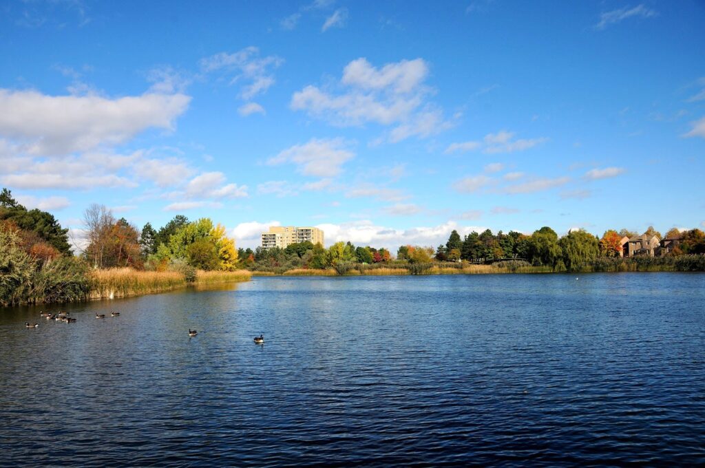 Meadowvale Community Centre - photo by B L via Google