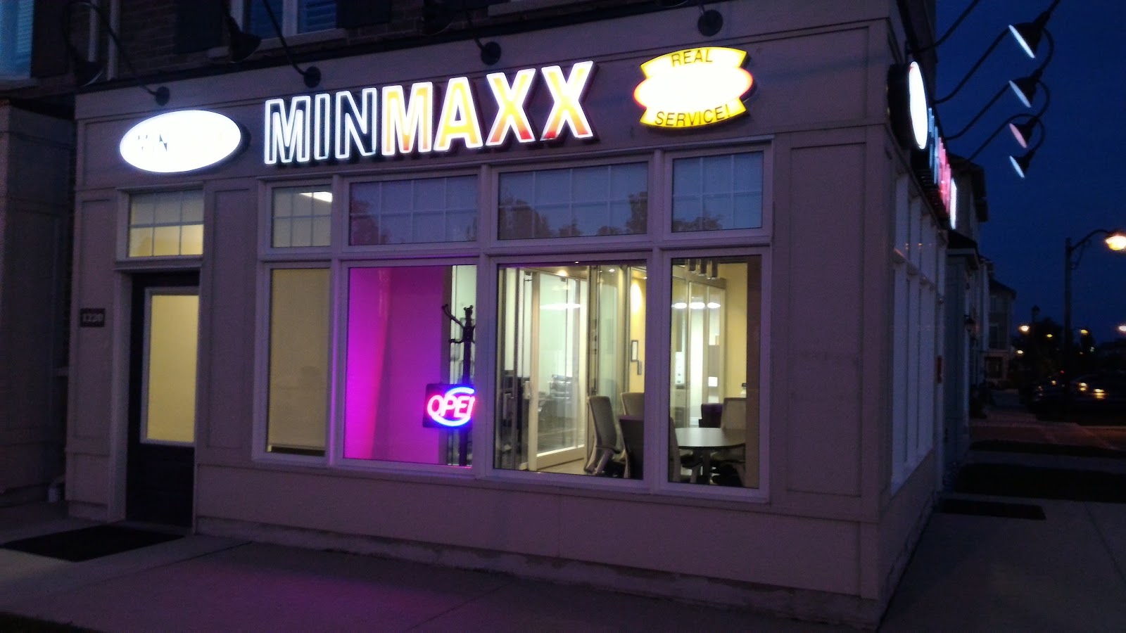 Minmaxx Realty Inc. - photo by Daryl Pemberton via Google