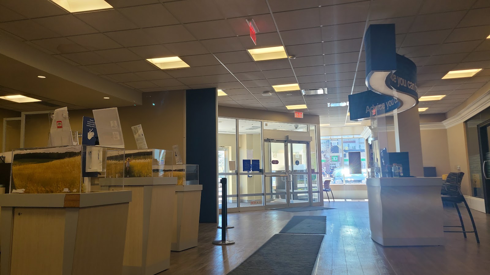 RBC Royal Bank - Port Credit - photo by peter riess via Google