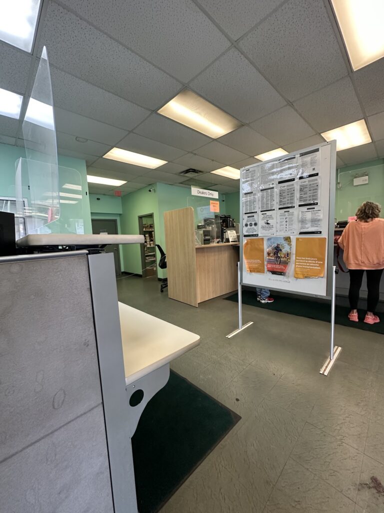ServiceOntario - Hurontario - photo by Luisa Kuarsingh via Google