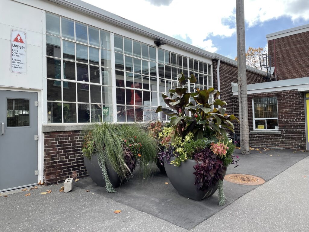 Small Arms Inspection Building - photo by Villagemayor via Google