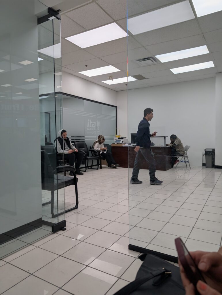 iTax Canada - photo by Demahom MILAN via Google